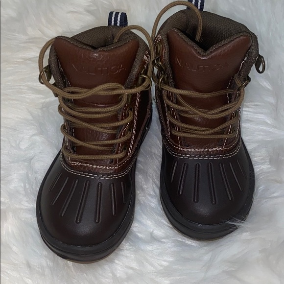 Toddler boys boots - Picture 2 of 3